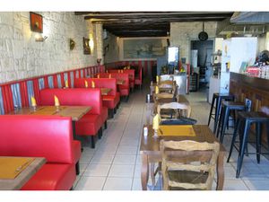 Vente locaux professionnels 200 m² à Le Grau-du-Roi (30240)  156 800 €