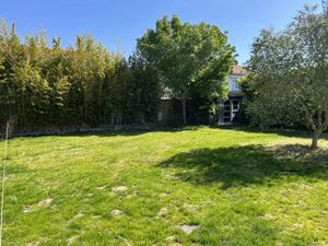 Vente terrain 360 m² à Nieul-sur-Mer (17137)  245 000 €