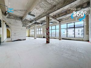 Vente locaux professionnels 120 m² à Evian-les-Bains (74500)  420 000 €