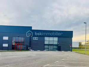 Vente locaux professionnels 554 m² à Elbeuf (76500)  390 000 €