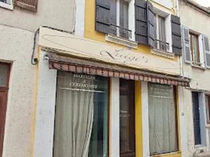 Vente immeuble 59 m² à Montereau-Fault-Yonne (77130)  120 000 €