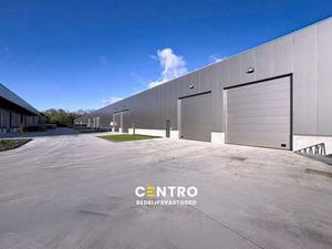 NB KMO-UNIT (231m²) met mezzanine (83 55m²) op verdieping...