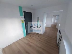 Location appartement 30 m² à Haubourdin (59320)  570 €