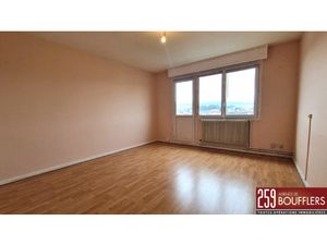 NANCY EXELMANS / APPARTEMENT 3 PIECES AVEC BALCON ET GARAGE