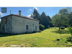 Maison de campagne de 110m² avec 5ha6 en bordure de rivière