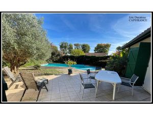 Canejan bourg Dpt 33610  à vendre maison P6  piscine  panneaux photovoltaique
