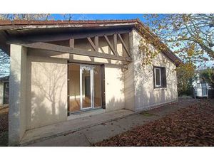 Location maison  m² T-5 à Mont-de-Marsan  990 €