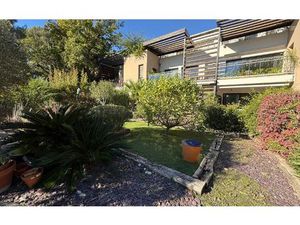 Appartement Hyères 81.81 m² T-4 à vendre  592 800 €