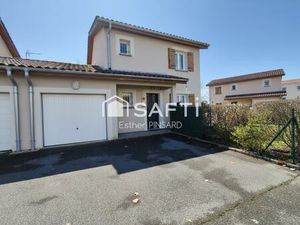 Belle maison mitoyenne par le garage à Ambérieu