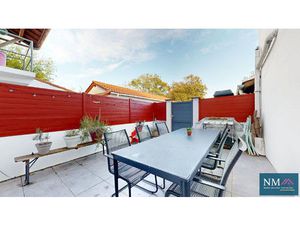 URCUIT - triplex avec terrasse intimiste