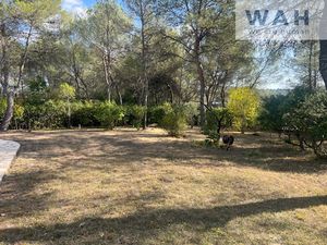 A VENDRE TERRAIN CONSTRUCTIBLE A SAINT-CLEMENT-DE-RIVIERE -