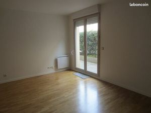 T3 Melun centre  résidence du Château