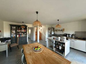 Location Maison à La Roche-sur-Yon (85000) : à louer / 89m² La Roche-sur-Yon