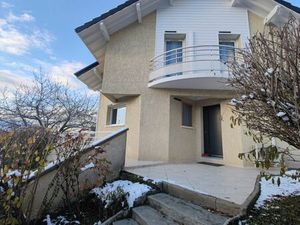 Maison familiale 6 chambres Saint Pierre d'Albigny