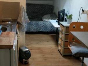 Loue 5 mois studette gare wifi