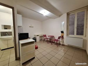 Studio centre Tournon