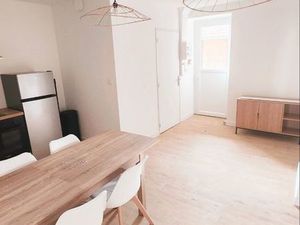 ◊ Roanne (42300) – Beau T2 meublé de 34 m² entièrement rénové en 2025