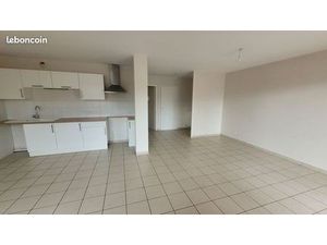 Appartement T3 75m2 avec garage
