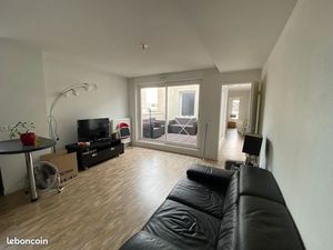 Beau T2 meublé avec terrasse ensoleillée