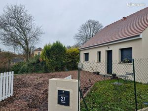 Location Pavillon Houdan T2K sur terrain clos