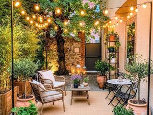 HYPER CENTRE maison rénovée avec jardin