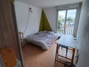 Chambre 1 pièce 60 m²