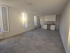 Location meublée appartement 2 pièces 49.56 m² à Aubervilliers (93300)  949 €