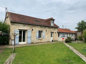 Location maison 4 pièces 97.78 m² à Cuts (60400)  850 €