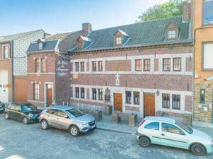 IMMEUBLE DE CARACTÈRE À LIÈGE (CHÊNÉE) RELAIS DE L'EMPEREUR