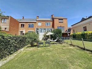 Spacieuse maison - 2 chambres + 1 bureau