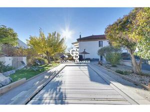 Cabestany – Cœur de village : une maison pleine de charme avec dépendances