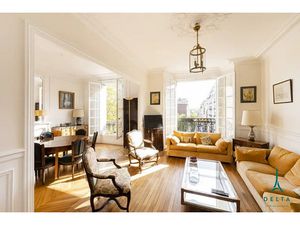 AUTEUIL - A VENDRE BUREAUX 4 PIECES - CHARME DE L'ANCIEN