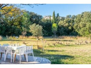 Spacieuse Villa Réinventée dans le Pic Saint Loup