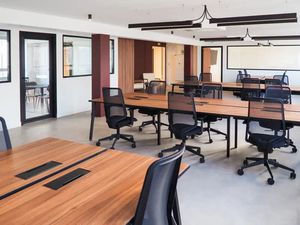 Location Bureaux (R+6/R+7) – 50 postes