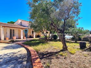 Maison 5pièce(s) 3chambre(s) 113 m² Vauvert (30600)