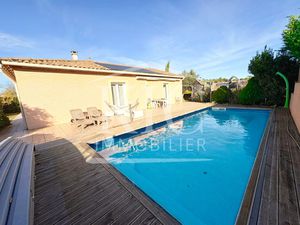 CARCASSONNE - Maison 3 chambres + 1 studio  piscine  garage