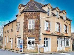 Maison 9 pièce(s)  CHAILLAC