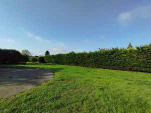 Terrain constructible viabilisé à vendre