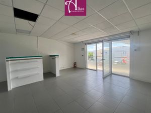 À louer - Local professionnel 67m2 - 1er étage - Jarry