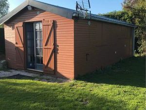 Vend terrain (chalet)