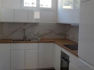 À VENDRE – Appartement 3 pièces rénové avec balcon – Beausoleil / Limite Monaco