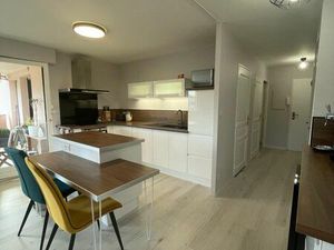 Appartement T3 Meublé & rénové  résidence calme