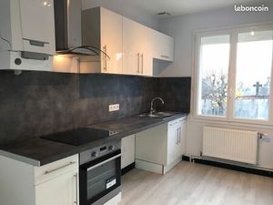 Appartement t3 avec garage et jardin privatifs