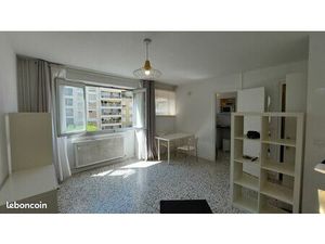 T1 Proximité Vieux Port Marseille