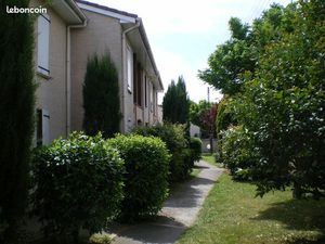 T2 100 m² de surface privative - Disponible