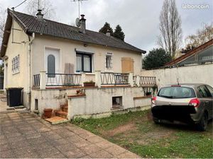 Maison + dépendances