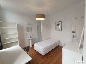 Douai Vieille Ville - Belle chambre meublée dans colocation très sympa