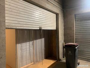 3. Box de stockage 28 m² - 250