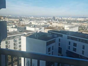 T1 de 27 m2 avec balcon face à la gare St jean