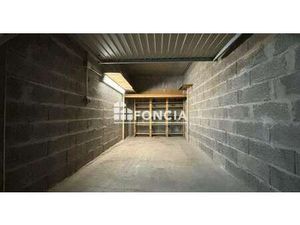 Vente Garage et parking à Saint-Jean-de-Monts (85160) : à vendre / Saint-Jean-de-Monts